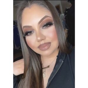 Meet your Posher, Bri